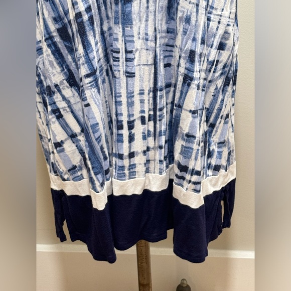 Simply Vera Verawang Nightgown size medium v-neck Great Condition! - Picture 4 of 6